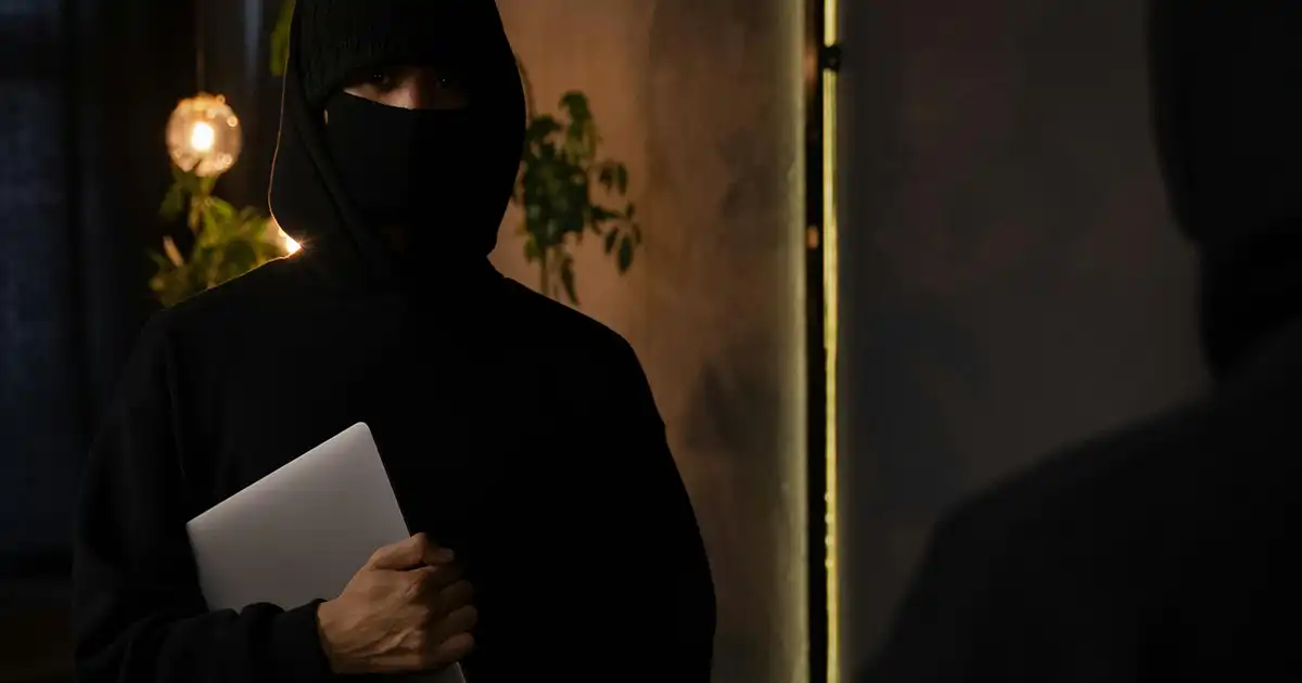 ¿Qué debes hacer si te roban en casa?