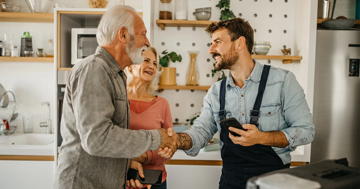 ¿El seguro de hogar cubre soluciones eléctricas a domicilio?